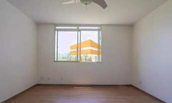 Imagem 3: PORTO ALEGRE - Apartamento Padrão - Mont Serrat