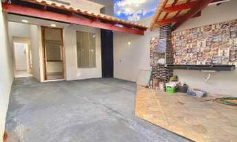 Imagem: LINDA CASA DE 2Q COM SUÍTE COM AREA GOUMERT!