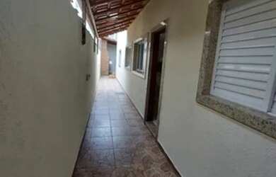 Imagem 3: Casa para venda possui 115 metros quadrados com 2 quartos em Alto Lage - Cariacica - Espír