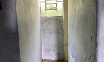 Imagem 4: Jacareí - Casa Padrão - Centro