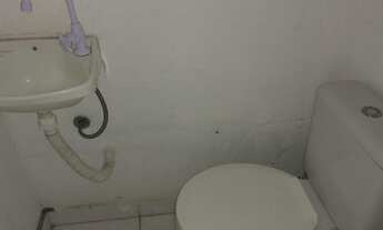 Imagem 7: Três cômodos para aluguel com 30 metros quadrados com 1 quarto, sala, cozinha, banheiro, l