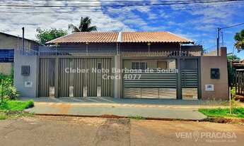 Imagem 1: EXCELENTE IMÓVEL COM 03 QUARTOS SENDO UMA SUÍTE!