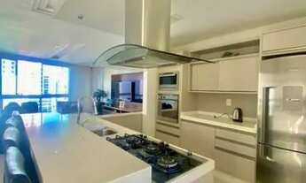 Imagem 4: Locação Anual - Apartamento finamente mobiliado com 3 suítes e 2 vagas -Balneário Camboriú