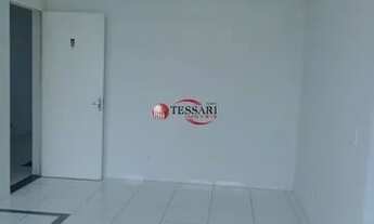 Imagem 4: Aluga apartamento 2 dormitórios com armários, sala de visitas e sala de jantar, 1 w.c com