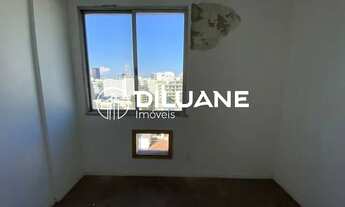 Imagem 7: Apartamento de 3 quartos com vaga de garagem na escritura sendo 1 suíte em rua transversal