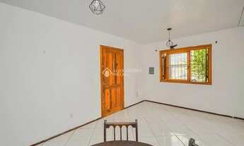 Imagem 4: PORTO ALEGRE - Casa Padrão - Hípica