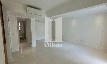 Imagem 7: Duas Suítes com Varandão na Rua Barão de Itambi