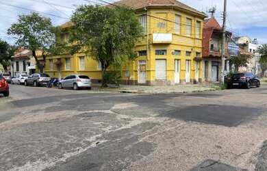 Imagem 4: LOJA 4º Distrito junto a UNIMED de esquina