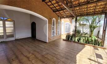 Imagem 3: Casa térrea com 03 dormitórios, 1 suite, quintal, edicula- Bairro Interlagos