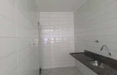 Imagem 6: 3 quartos 2 banheiros 1 garagem