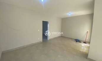 Imagem 4: Casa com 3 dormitórios para alugar, 174 m² por R$ 2.756,87/mês - São Benedito - Uberaba/MG