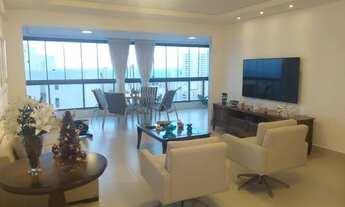 Imagem: Apartamento de 214m² com 3 suítes com