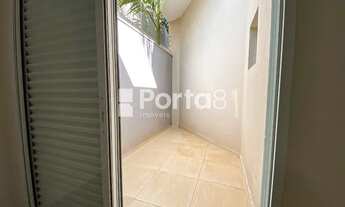 Imagem 14: Casa Espaçosa com Área Gourmet no Bairro Lot Porto Seguro - Viva com Conforto e Estilo!