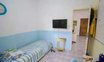 Imagem 2: DOIS QUARTOS COM DEPENDÊNCIA NO CATETE