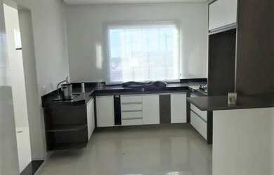 Imagem 7: Casa para Venda em Guanambi, Aeroporto velho, 5 dormitórios, 2 suítes, 4 banheiros, 4 vaga