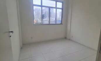 Imagem 4: Apartamento para aluguel possui 65 metros quadrados com 3 quartos, vaga garagem, dependênc