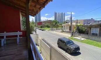 Imagem 3: Casa para locação anual em Balneário Camboriú , ideal para hostel ou pousada