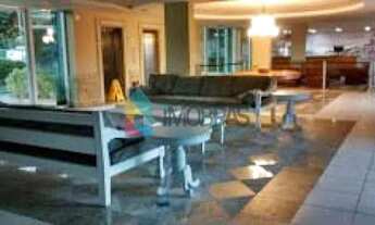 Imagem 6: RECREIO!! FLAT MOBILIADO EM PRÉDIO COM TOTAL INFRA-ESTRUTURA! EM FRENTE À PRAIA!