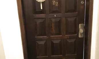 Imagem 3: Apto 2 dorm, semi mobiliado, na José do Patrocinio, 655 apto 33 - ensolarado - R$ 1600 - D