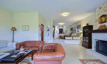 Imagem 2: Casa com 3 dormitórios (1suite) , 4 banheiros e 4 vagas