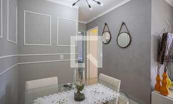 Imagem 2: Apartamento para Aluguel - Quitaúna, 2 Quartos, 48 m2