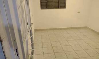 Imagem 4: Alugo casa ? Casa com 1 dormitório