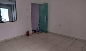 Imagem 4: Alugo esta casa Casa com 1 dormitório