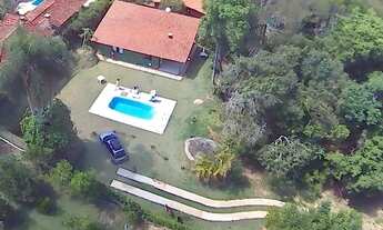 Imagem: Linda chácara com piscina para venda no