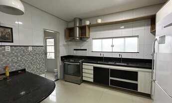 Imagem 4: VENDO CASA NASCENTE DUPLEX NO ALPHAVILLE ARAÇAGI COM 3 SUÍTES