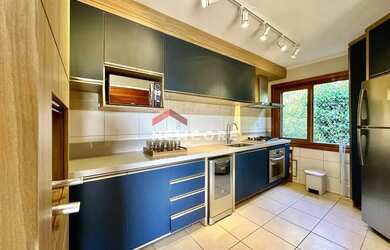 Imagem 6: Cobertura em Avenida Borges de Medeiros - Centro - Gramado/RS