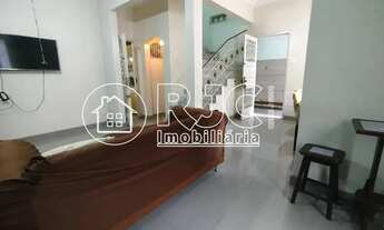 Imagem 6: Imóvel para venda possui 322 metros quadrados com 5 quartos em Andaraí - Rio de Janeiro