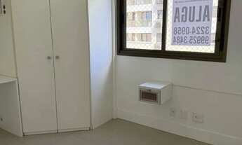 Imagem 15: Apto 03 dormitórios sendo 01 suíte com armário embutido, split e sacada, bwc suíte complet