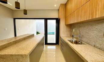 Imagem 7: Casa três suítes com piscina próximo ao Jardins Madri