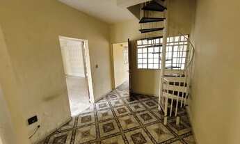 Imagem 4: Casa com 4 dormitórios e piscina à venda em Lavras (MG