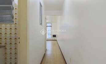 Imagem 6: Apartamento para Locação no Centro de Florianópolis - Elegância e Praticidade