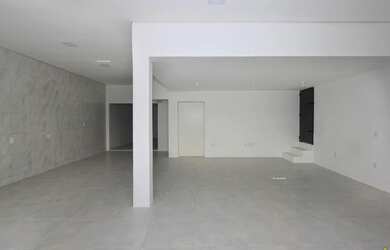 Imagem 7: Loja com visibilidade estratégica no Dionísio Torres