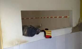 Imagem 2: Primeiro andar ao lado do homer center,rua calçada bem localizado próximo a tudo