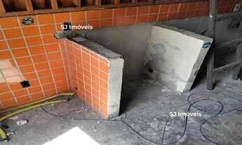 Imagem 5: Terreno amplo ideal para estacionamento na Rua Frederico Borges