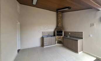 Imagem: Casa de 135m² com 04 quartos para locação