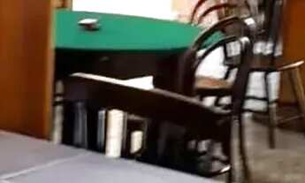 Imagem 6: Linda chácara, com casa sede, salão para festas, chalés e lago. Um lugar de beleza indescr