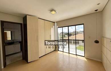 Imagem 6: Locação - Casa com edícula, 4 quartos sendo 1 suíte, 4 vagas, Churrasqueira, 270m², Colôni