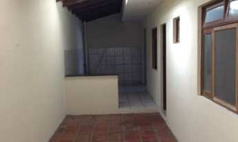 Imagem 4: REF L854 | Casa Com Amplo Quintal | 03 Dorm