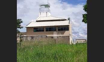 Imagem 5: Casa com 4 quartos sendo 1 suíte à venda, 310 m² por R$ 950.000 - Jardim Veneza - Uberlând