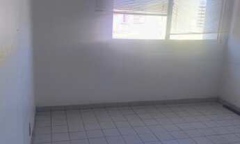 Imagem 3: Ponto comercial/Loja/Box para venda possui 44 metros quadrados