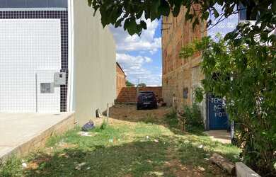 Imagem 3: Brazil Imobiliária Vende um Lote na CL 202 de Santa Maria