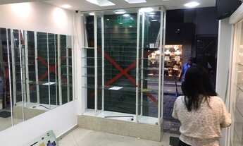 Imagem 1: Alugo loja de frente pra Rua no Centro !