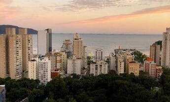 Imagem 4: Apartamento alto padrão, modernizado e decorado com 4 dormitórios vista mar - Marapé - San