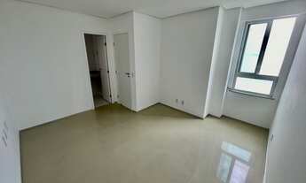 Imagem 7: Apartamento para venda com 82 metros quadrados com 3 quartos em Ponta do Farol - São Luís