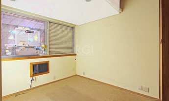 Imagem 7: Porto Alegre - Apartamento Padrão - Auxiliadora