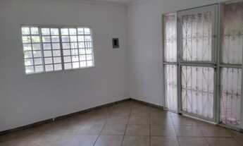 Imagem 3: Casa para aluguel com 360 metros quadrados com 3 quartos em Jardim Montevidéu - Campo Gran